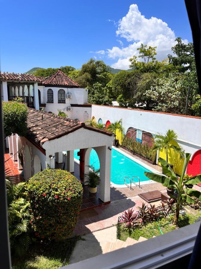 The Chill In Mansion Hostel Santa Marta Экстерьер фото