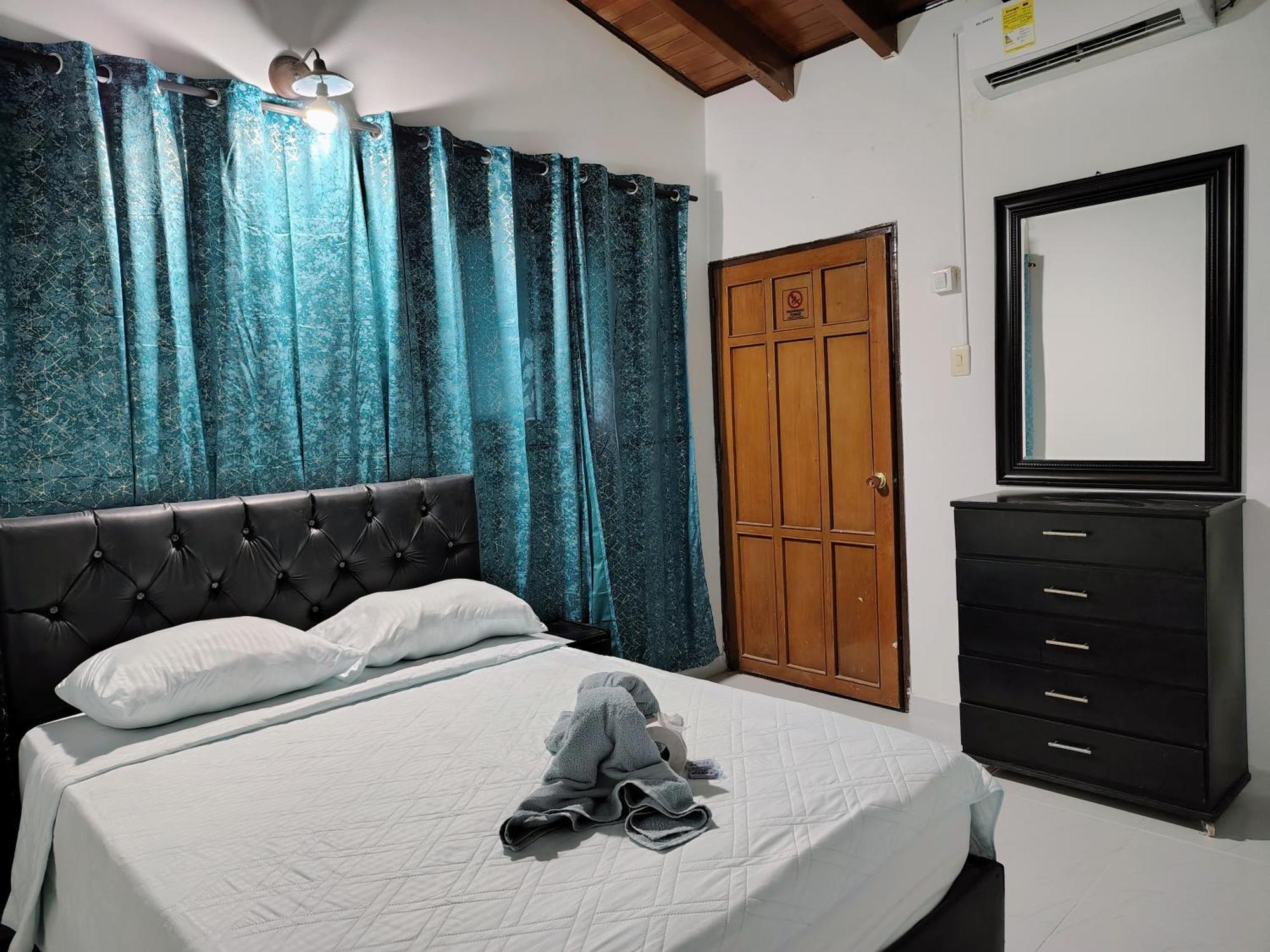 The Chill In Mansion Hostel Santa Marta Экстерьер фото