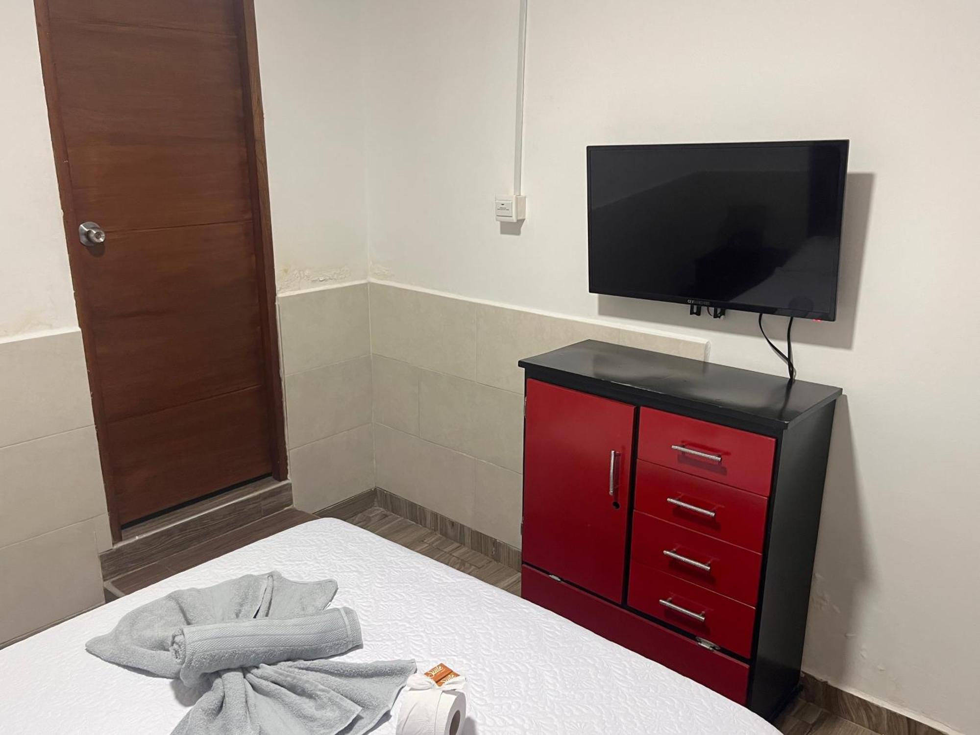 The Chill In Mansion Hostel Santa Marta Экстерьер фото