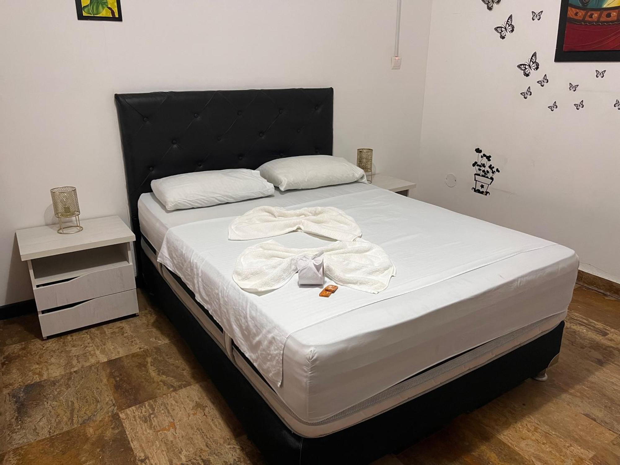 The Chill In Mansion Hostel Santa Marta Экстерьер фото