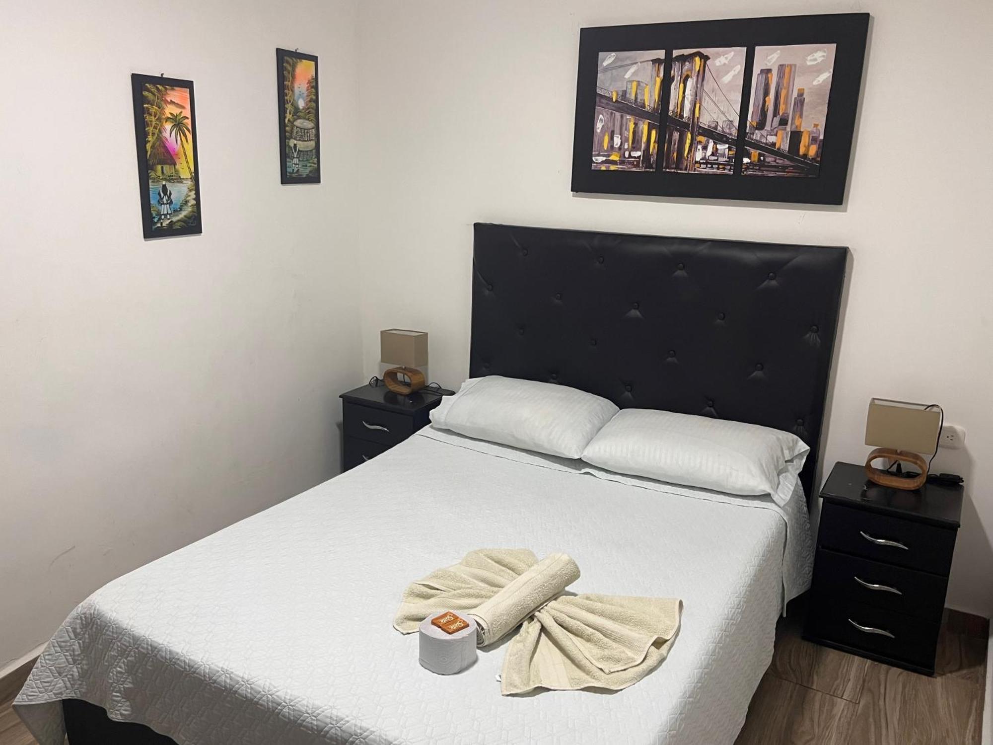 The Chill In Mansion Hostel Santa Marta Экстерьер фото